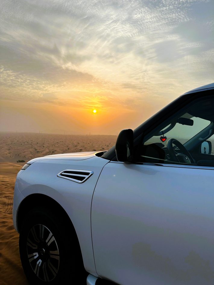 Dubai: Unique SUNRISE 4WD Red Dunes Safari Tour