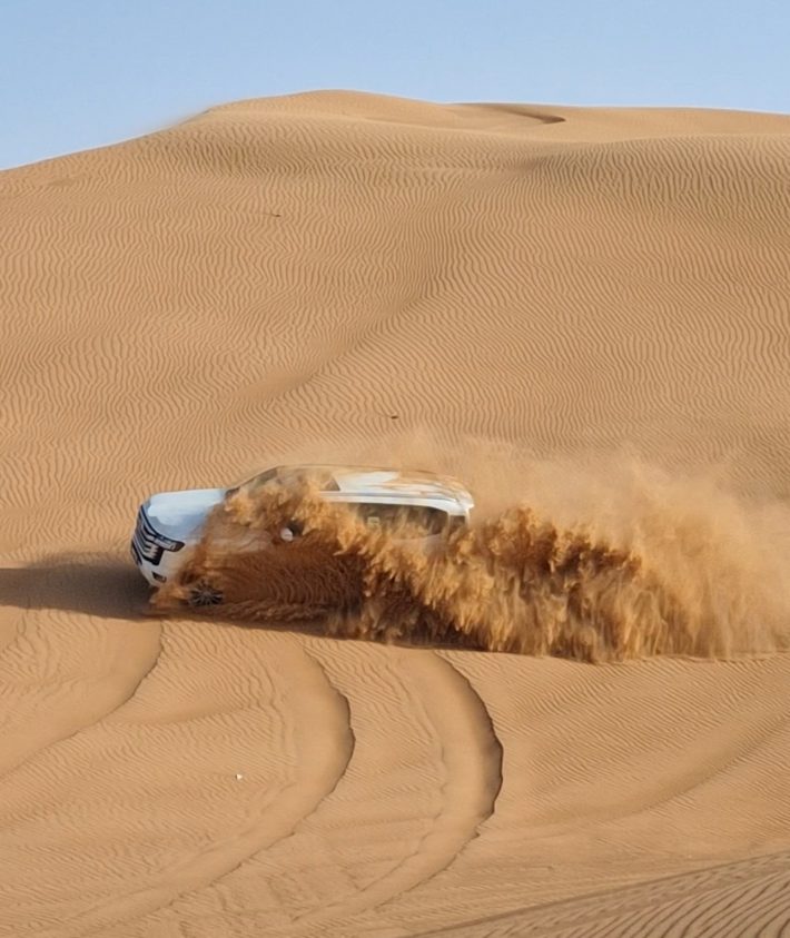 Dubai: Unique SUNRISE 4WD Red Dunes Safari Tour