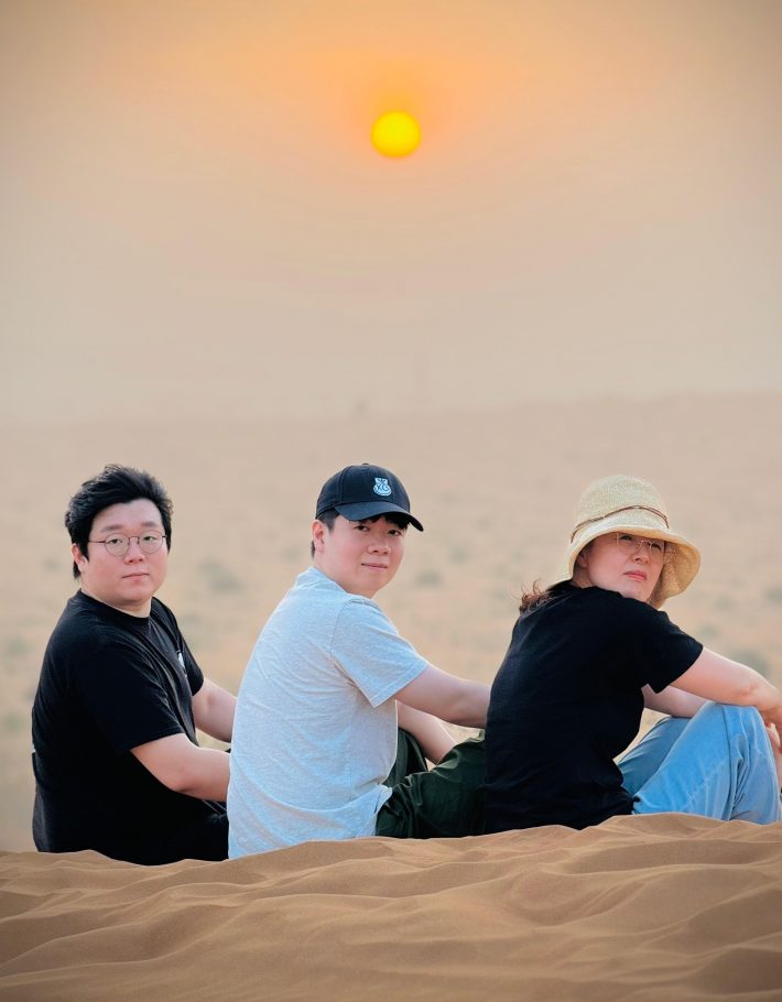 Dubai: Unique SUNRISE 4WD Red Dunes Safari Tour